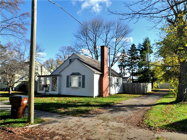 Property Image of 106 Day Avenue